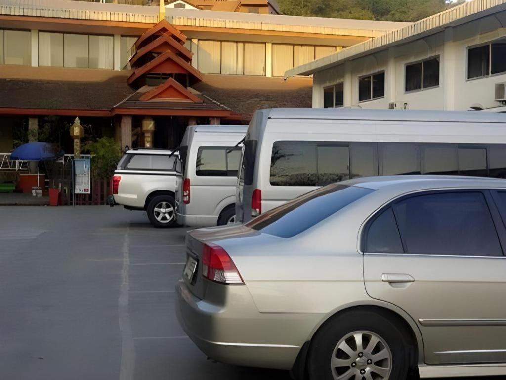 皮亚波恩山乐园酒店 美塞 外观 照片